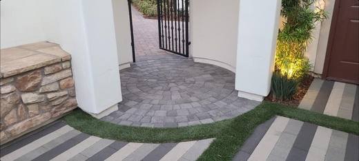 Circle Kits, photo courtesy of Las Vegas Paver