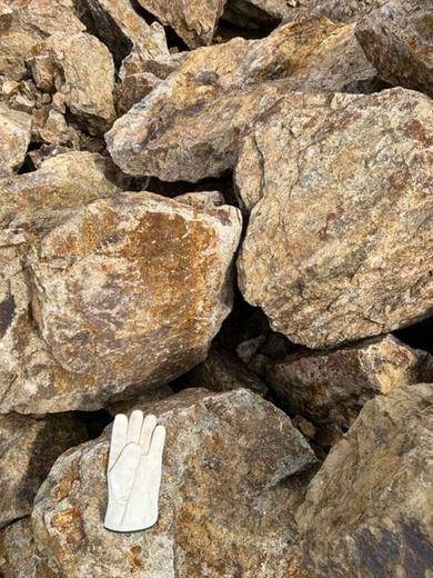 Apache Gold Boulders, photo courtesy of Bedrock Landscape Supply