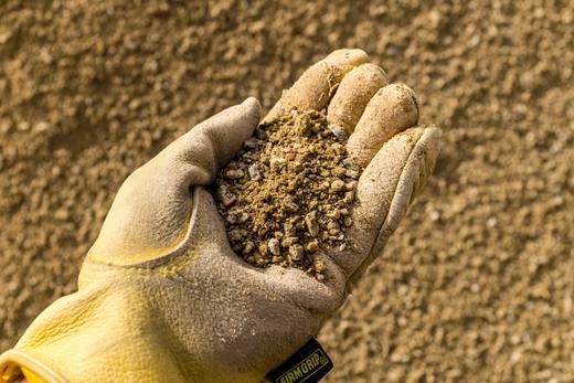 Mohave Gold Fines, photo courtesy of Bedrock Landscape Supply