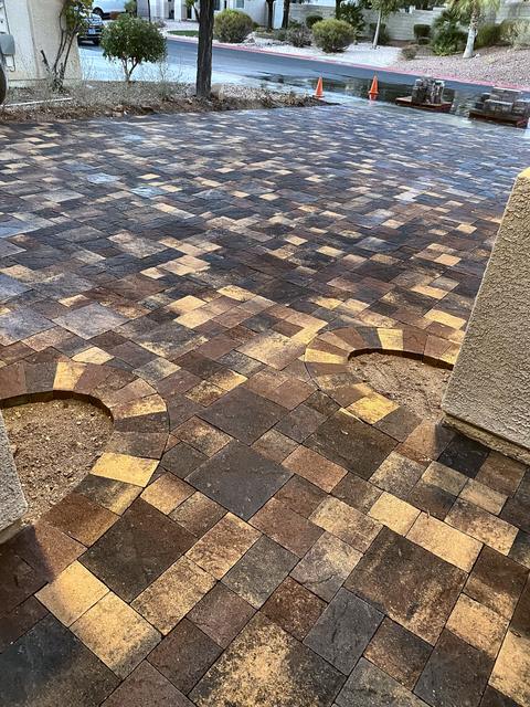 Brown blend patio detail, a Unique Pavers job in Las Vegas Valley